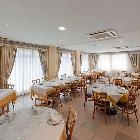 Hotel Ruta Del Duero 3*