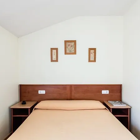 ホテル Ruta Del Duero La Cistérniga