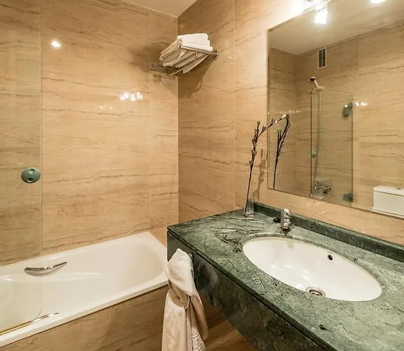 Отель Ruta Del Duero 3*
